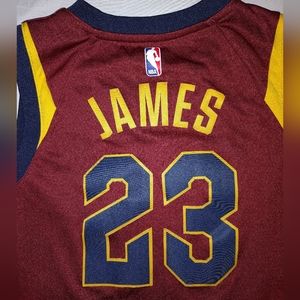 NBA 23 LeBron James Jersey M